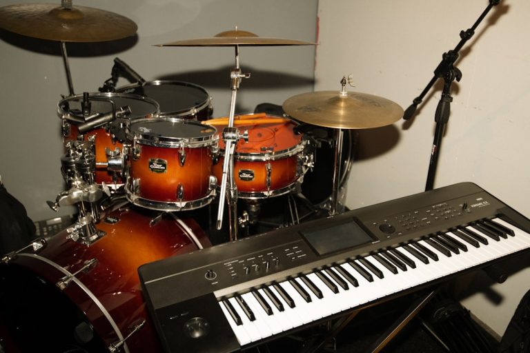 The Symphony of Sound: Exploring the Harmony of Music and Audio Equipment